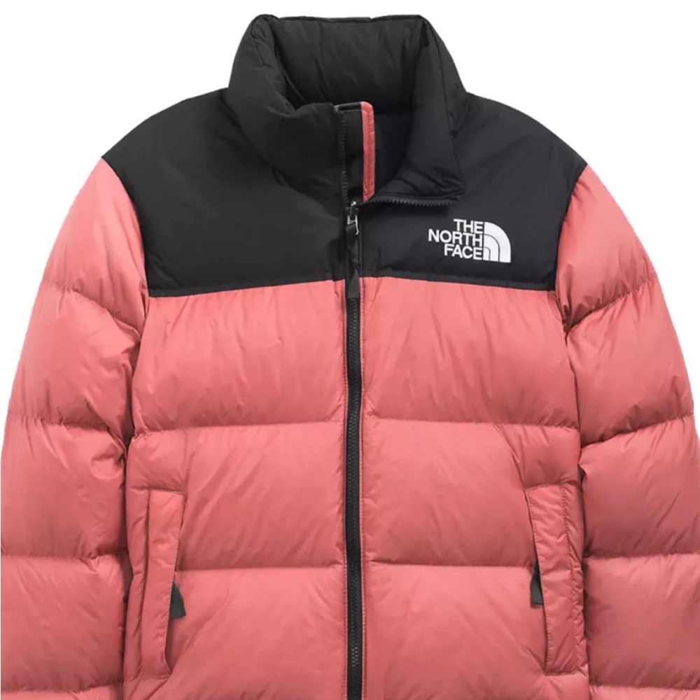 THE NORTH FACE WOMEN'S 1996 RETRO NUPTSE JACKET